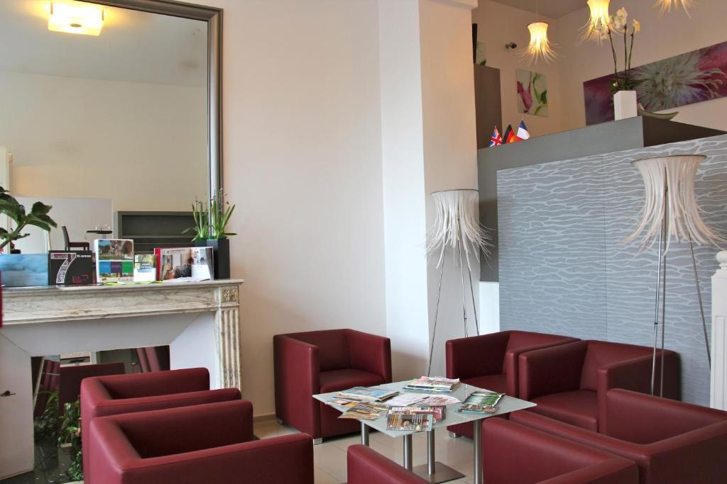Albert Premier Hotel Bagnoles-de-l'Orne Екстериор снимка